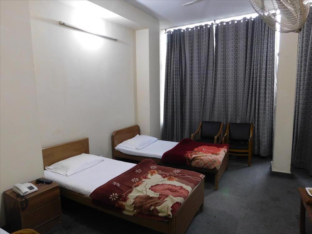 Hotel Avanti Rawalpindi Extérieur photo